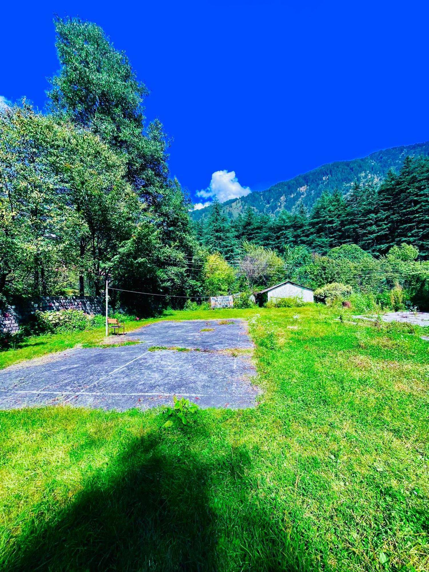 Sagar Resort !! Mountain View ! Luxury Stay ! Family Resort ! Private Parking ! Near Mall Road Manali  Exterior photo
